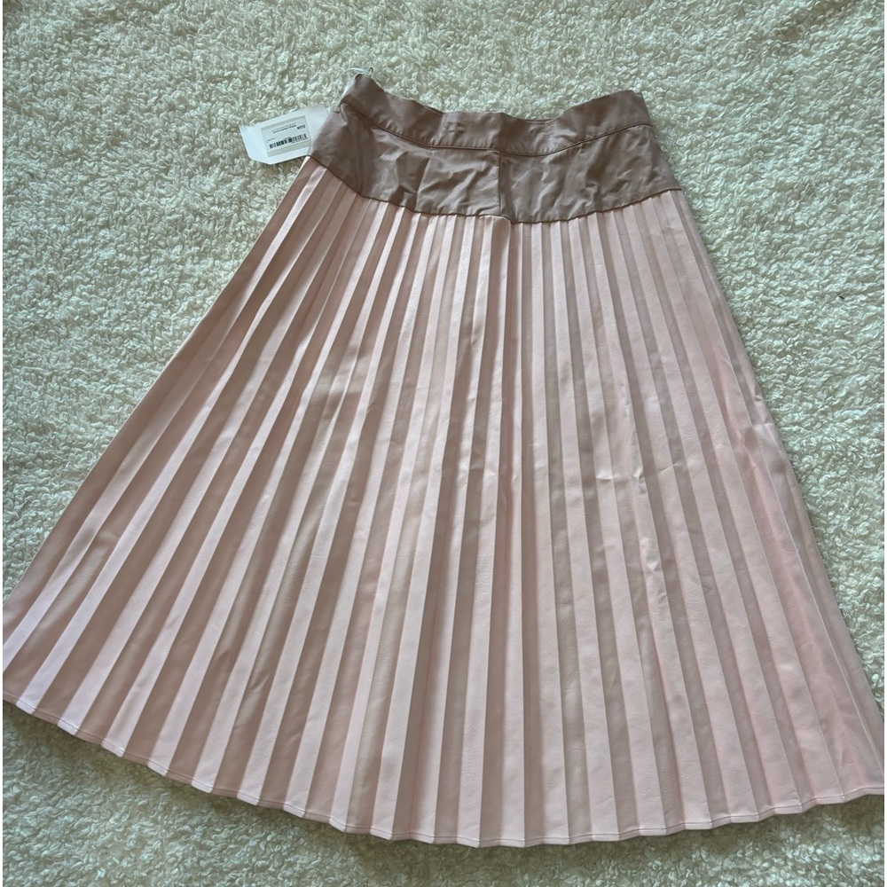 Pleated leather Panel Skirt